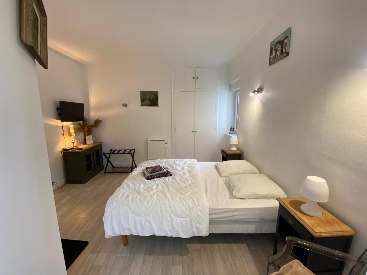 Chambre & Salle De Bain Privee - Lv 33 Argenton Sur Creuse Экстерьер фото