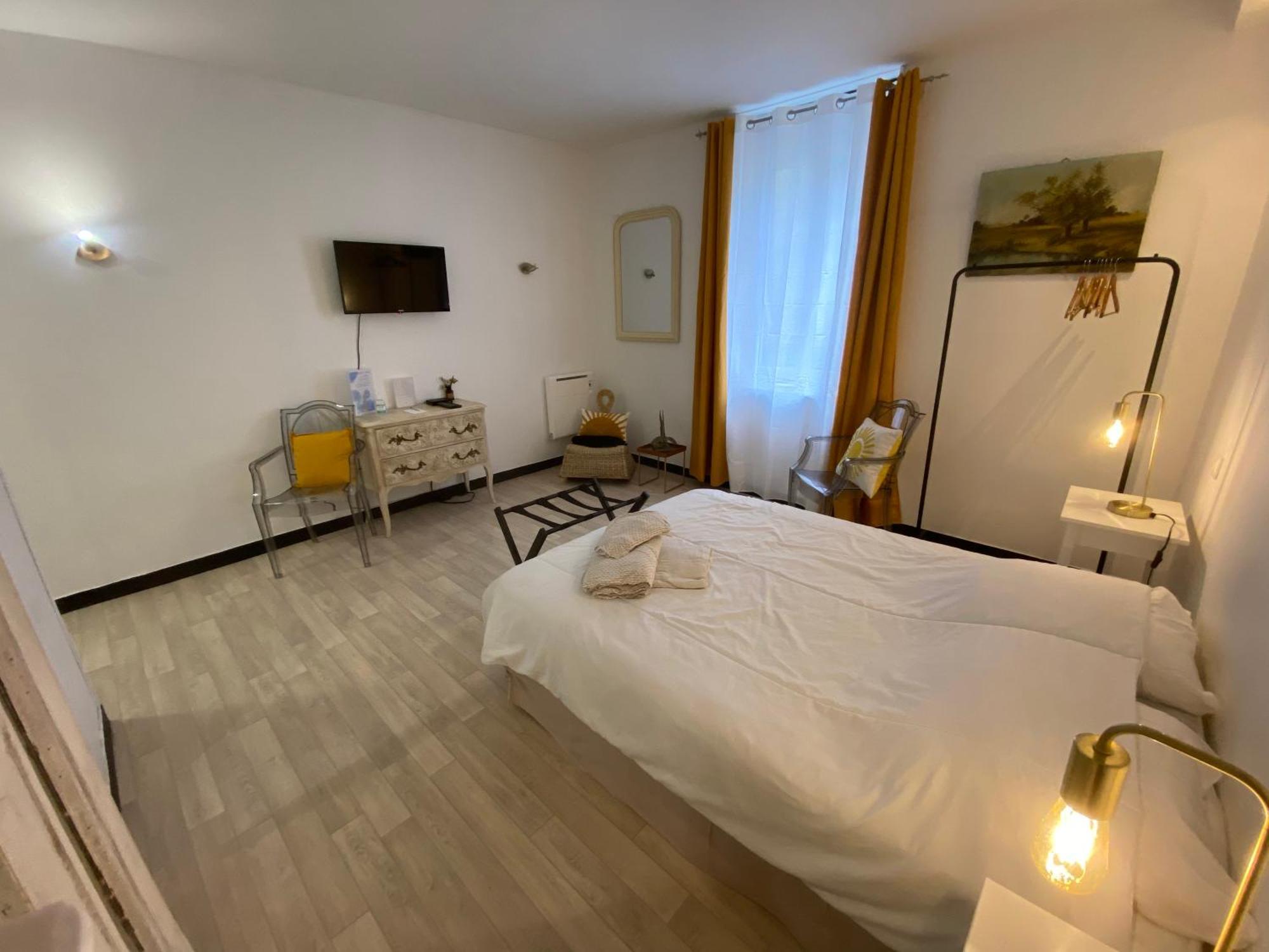 Chambre & Salle De Bain Privee - Lv 33 Argenton Sur Creuse Экстерьер фото