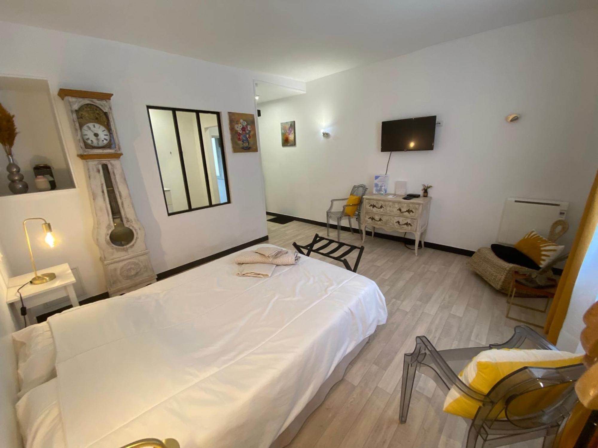 Chambre & Salle De Bain Privee - Lv 33 Argenton Sur Creuse Экстерьер фото
